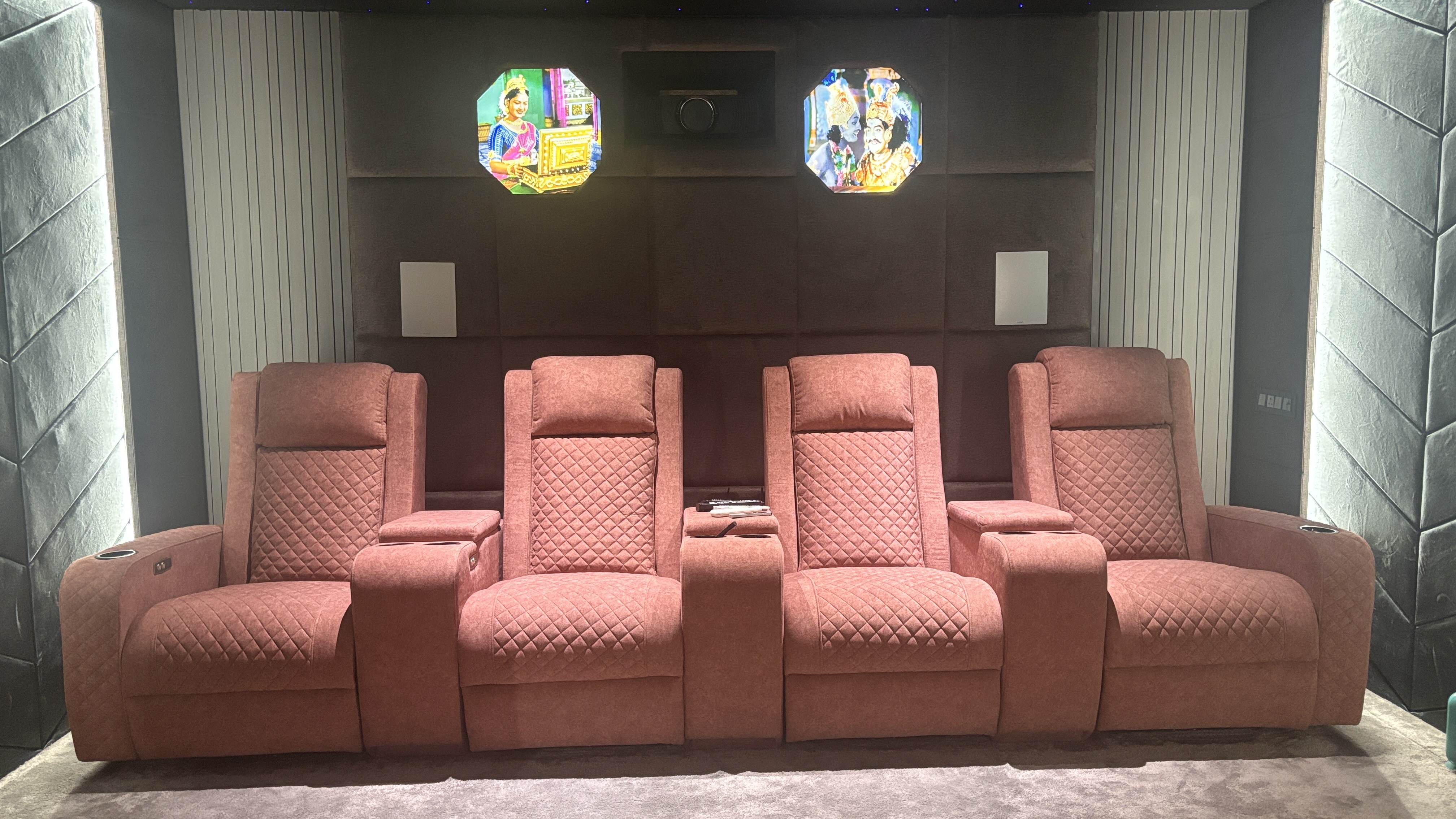 Luxury theater recliners with premium leather